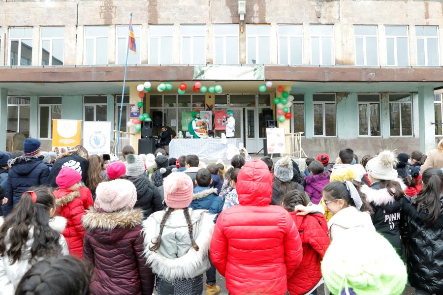 Children and parents attending International School Meals Day event in Abovyan school No 8. 